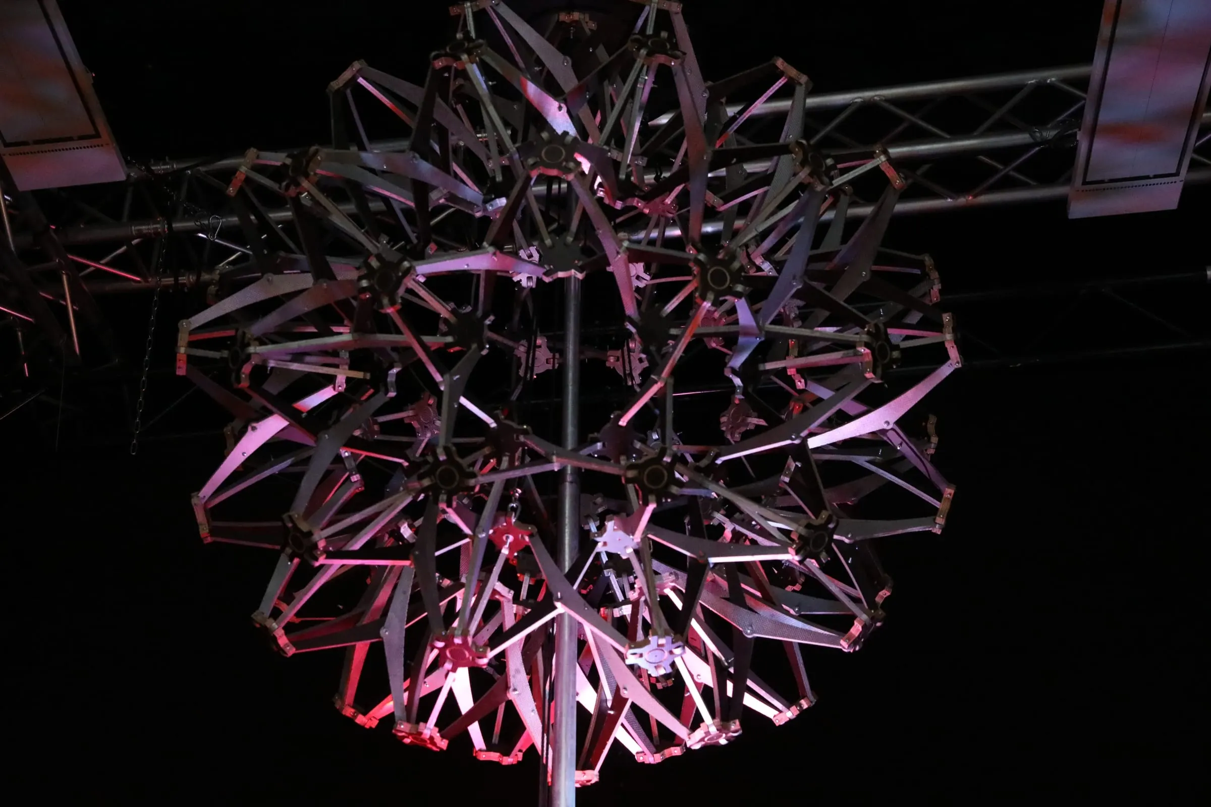 Light Sphere – 2